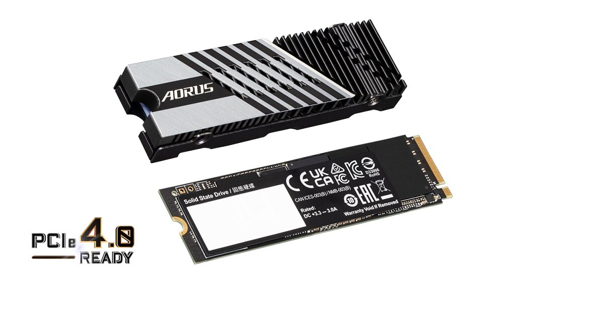 Dysk SSD Gigabyte AORUS Gen4 7300 2TB widok dysku z informacją o PCIe 4.0