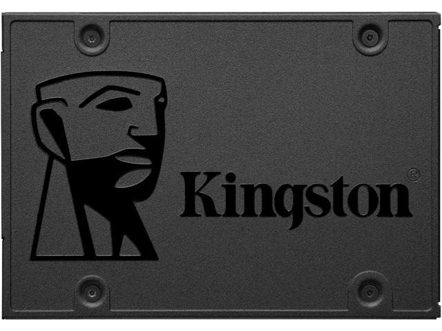 Dysk SSD Kingston A400 od frontu na białym tle