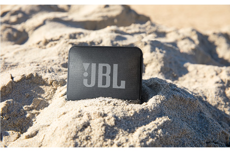 Głośnik bezprzewodowy JBL Go Essential 2 grafika przedstawia urządzenie od frontu