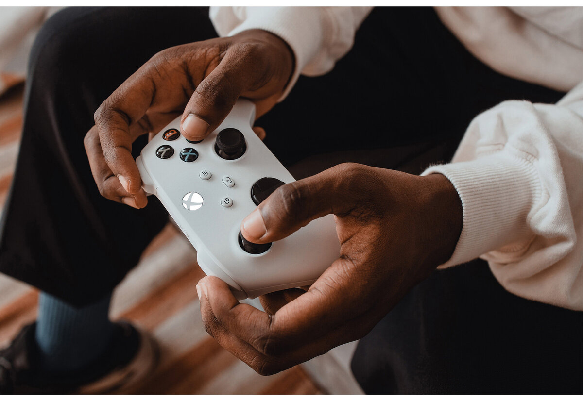 Kontroler Microsoft Xbox Series Wireless zielony od przodu i tyłu