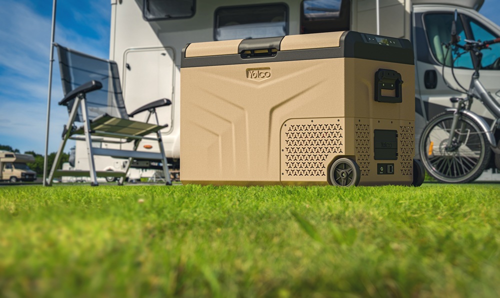 Lodówka przenośna Yolco TCX50 50 l pod skosem