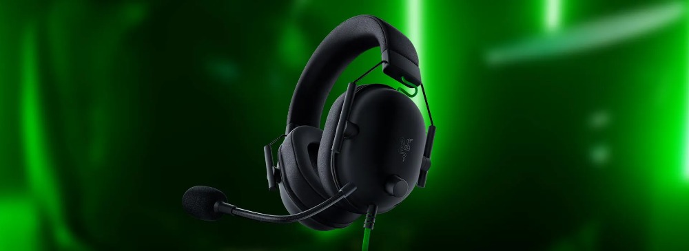 Słuchawki Razer BlackShark V2 X USB czarne pod skosem