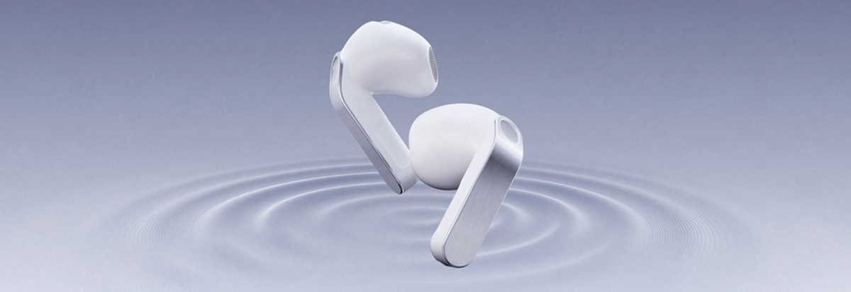 Słuchawki Samsung Galaxy Buds4 czarne pod skosem