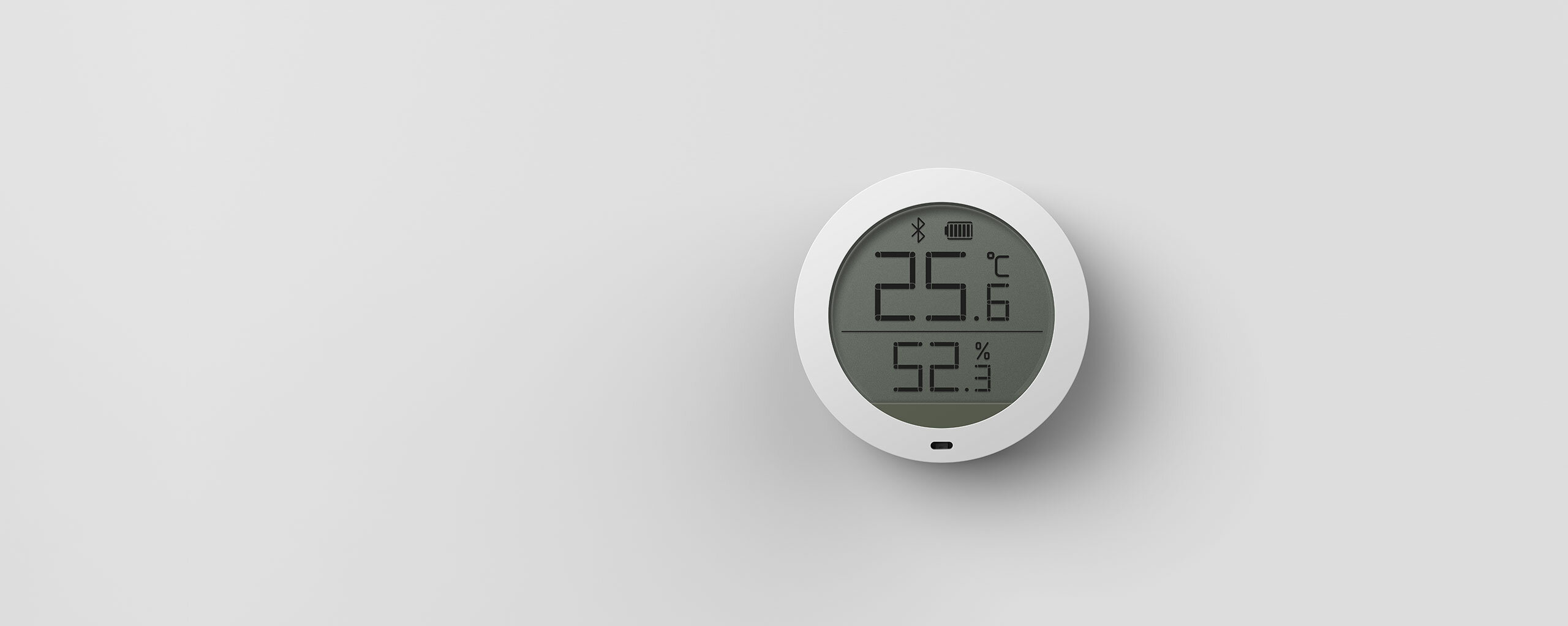 Wskaźnik pomiaru temperatury i wilgotności Xiaomi Mi Bluetooth Temperature & Humidity Monitor biały widok od przodu