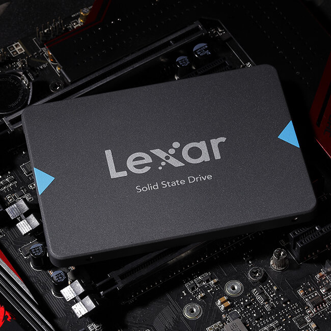 Dysk SSD Lexar NQ100 1920GB 2,5 SATA widok dysku na płycie głównej