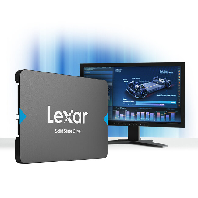 Dysk SSD Lexar NQ100 1920GB 2,5 SATA widok dysku na tle monitora