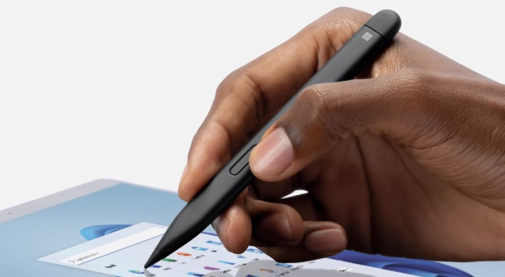 Laptop Microsoft Surface Pro 8 i5/8GB/128GB/Win11 - pisanie na tablecie