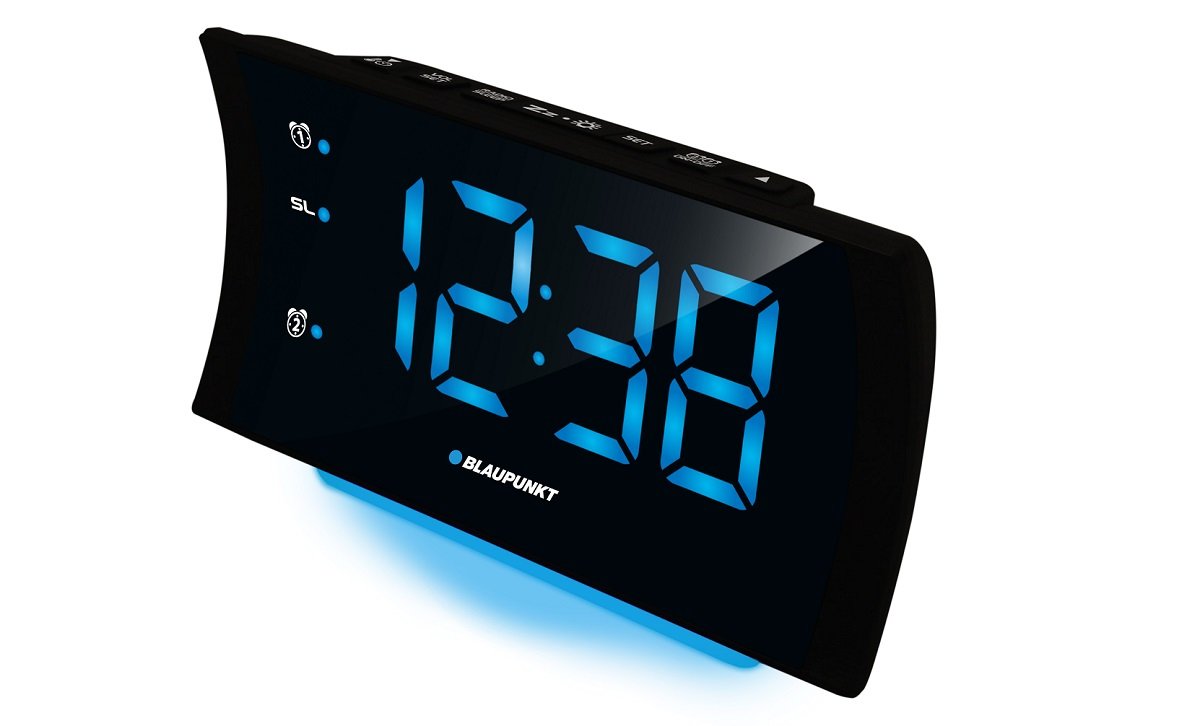 Radiobudzik Blaupunkt CR80USB widok od przodu pod skosem