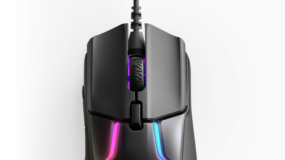 Mysz SteelSeries Rival 600 od przodu na białym tle