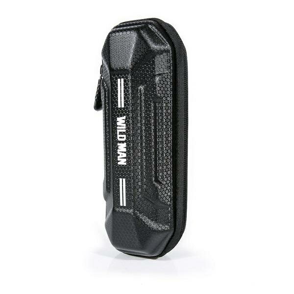 Etui do uchwytu na bidon Wildman XT11 czarne pod skosem