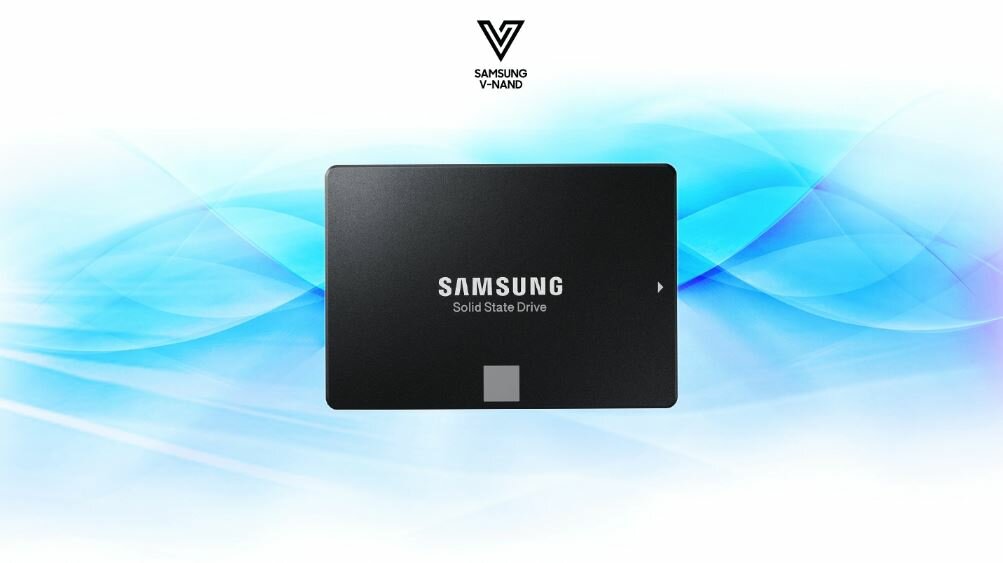 Dysk SSD Samsung 860 EVO M.2 MZ-N6E500BW 500GB dysk w poziomie na błękitnym tle