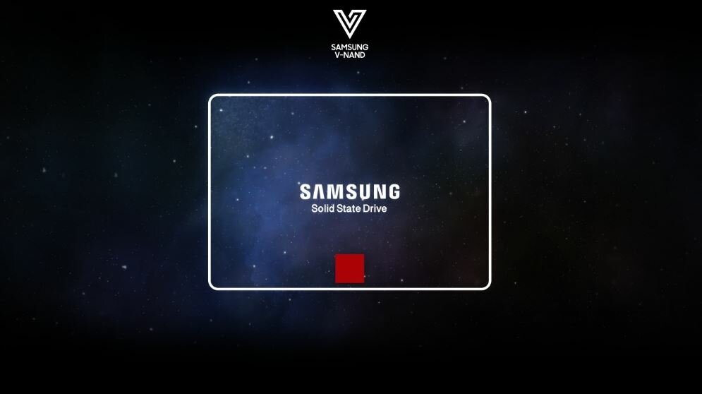 Dysk SSD Samsung 860 PRO MZ-76P1T0B/EU 1TB obrys dysku na tle nocnego nieba
