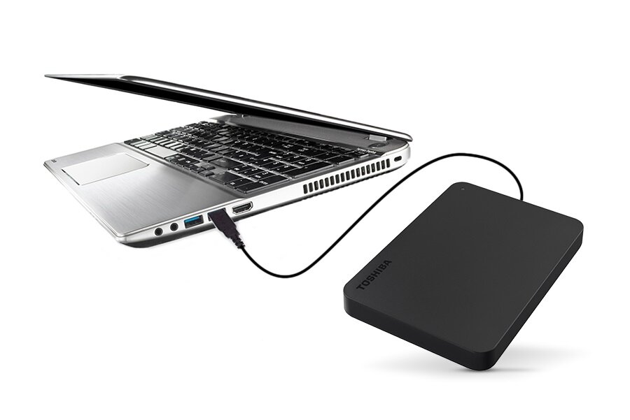 Dysk zewnętrzny Toshiba Canvio Basics 1TB podłączony do laptopa