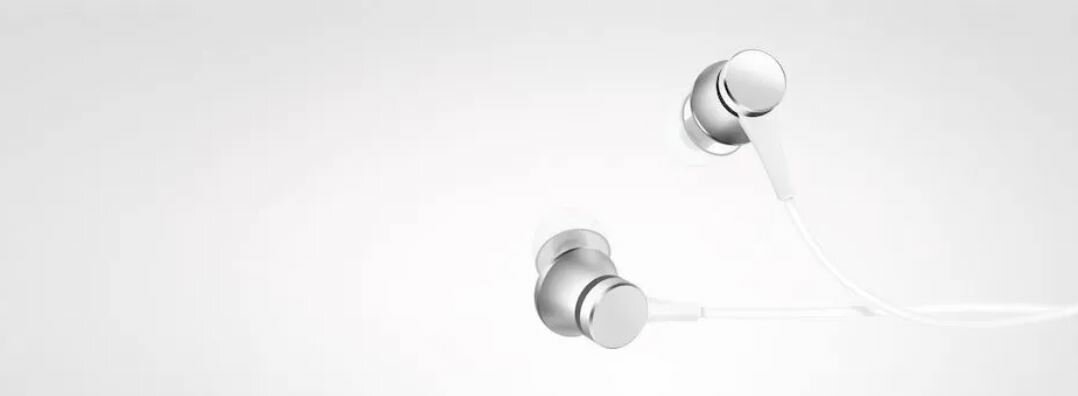 Słuchawki Xiaomi Mi In-Ear Piston Basic Black zewnętrzna obudowa słuchawek