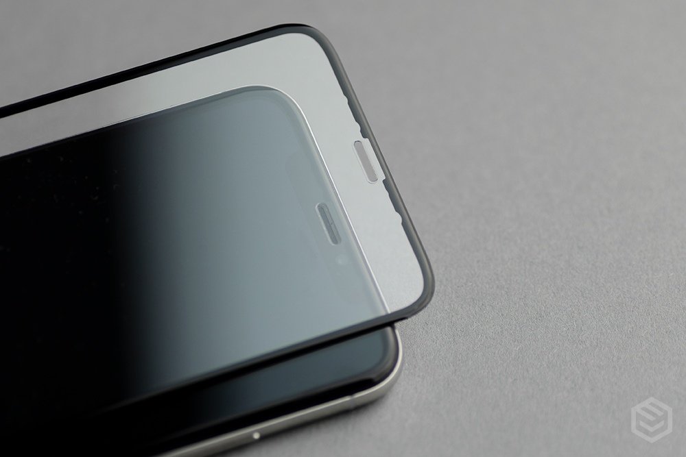 Szkło hartowane MyScreen Diamond Edge 3D do Samsung Galaxy S9 wizualizacja dopasowania szkła do telefonu 