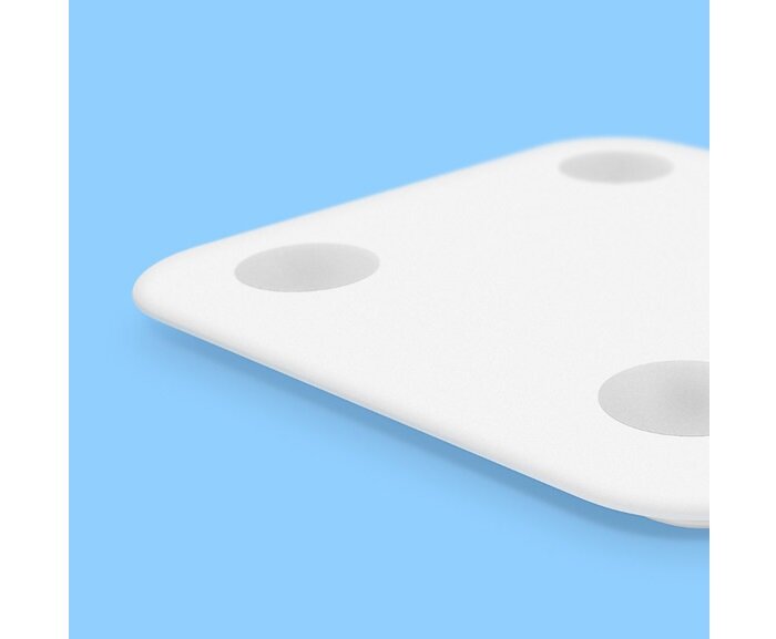 Waga łazienkowa Xiaomi Mi Body Composition Scale 15828 widok na krawędź w wadze