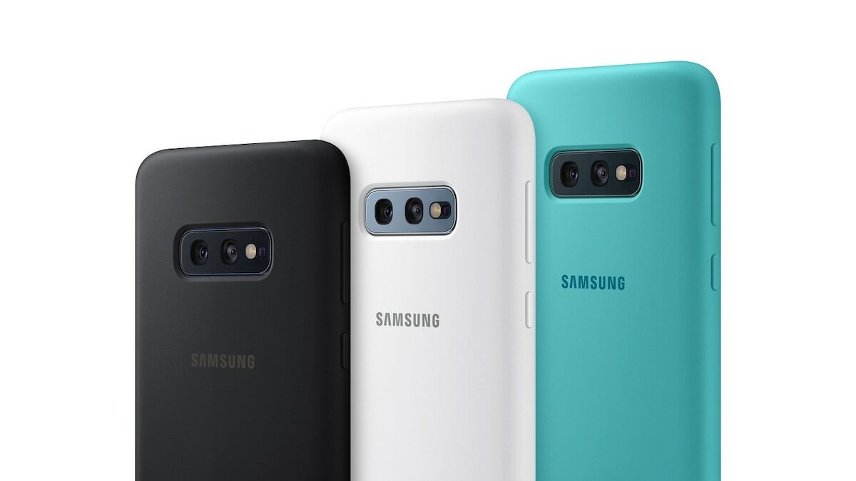 Etui Samsung Silicone Cover do Galaxy S10e EF-PG970TBEGWW tyłem