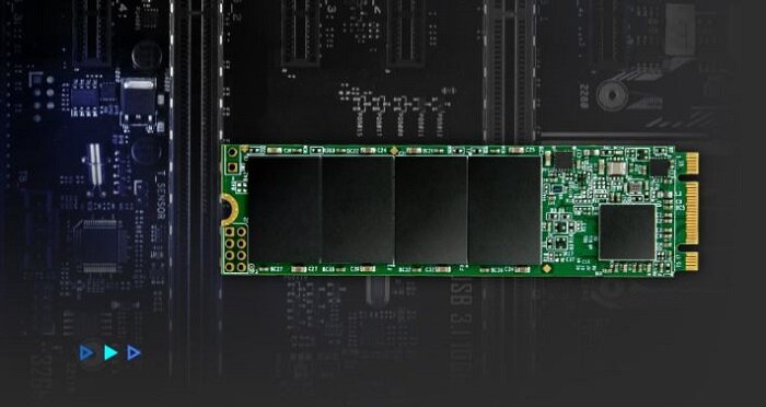 Dysk SSD Transcend MTS820 120GB M.2 TS120GMTS820S dysk na tle płyty głównej