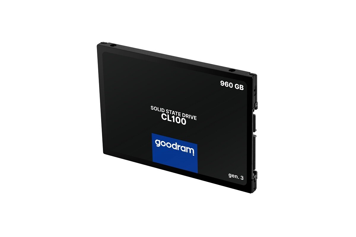 Dysk SSD Goodram CL100 gen. 3 960GB widok od przodu pod skosem w poziomie
