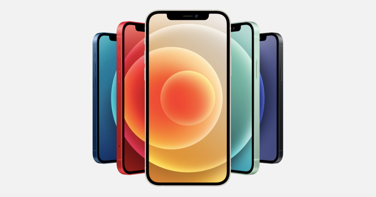 Smartfon Apple iPhone 12 widok na ekrany pod różnym kątem w dostępnych wersjach kolorystycznych