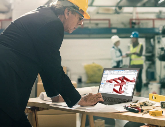 Laptop LENOVO ThinkPad P14s widok na scenę budowy