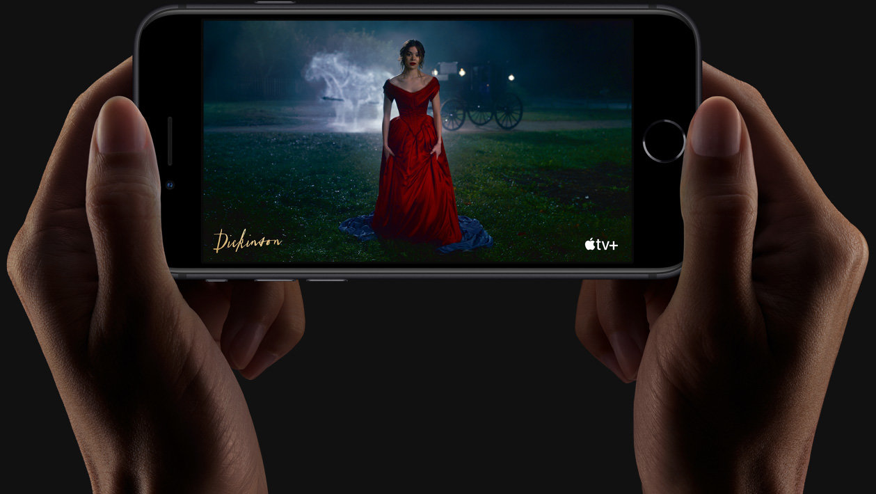 Smartfon Apple iPhone SE 128GB Czerwony widok na ekran w poziomie
