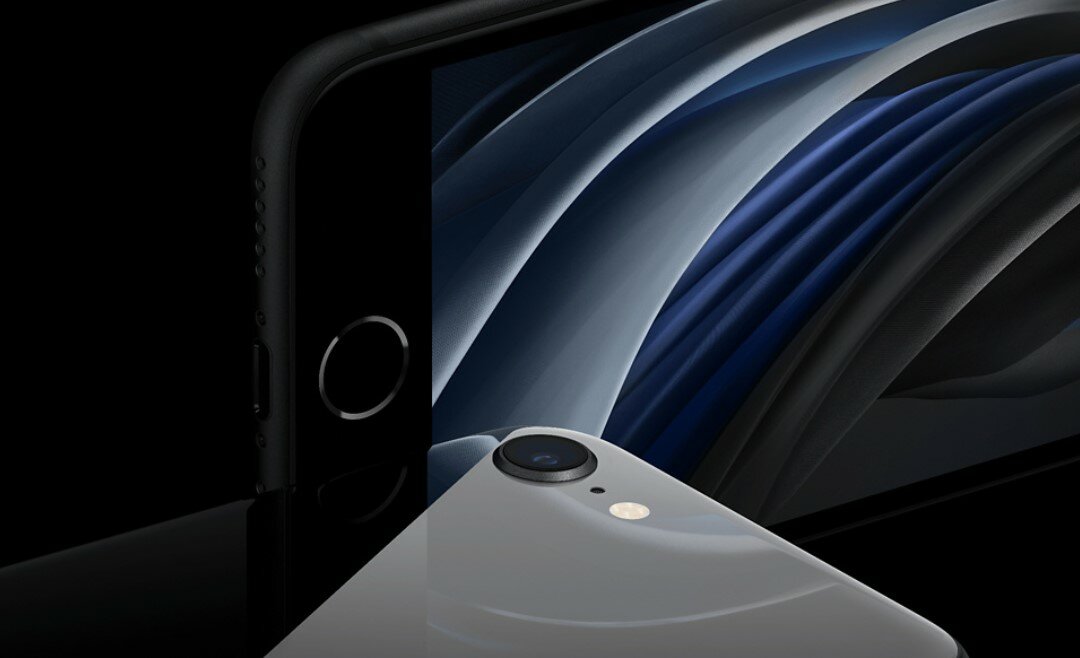 Smartfon Apple iPhone SE 128GB Biały kamera