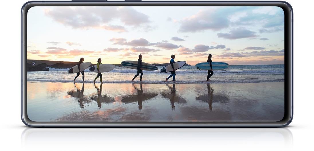 Smartfon Samsung Galaxy S20 FE 4G SM-G780FLVHEUE 8GB/256GB Lawendowy widok od przodu na ekran w pozycji poziomej