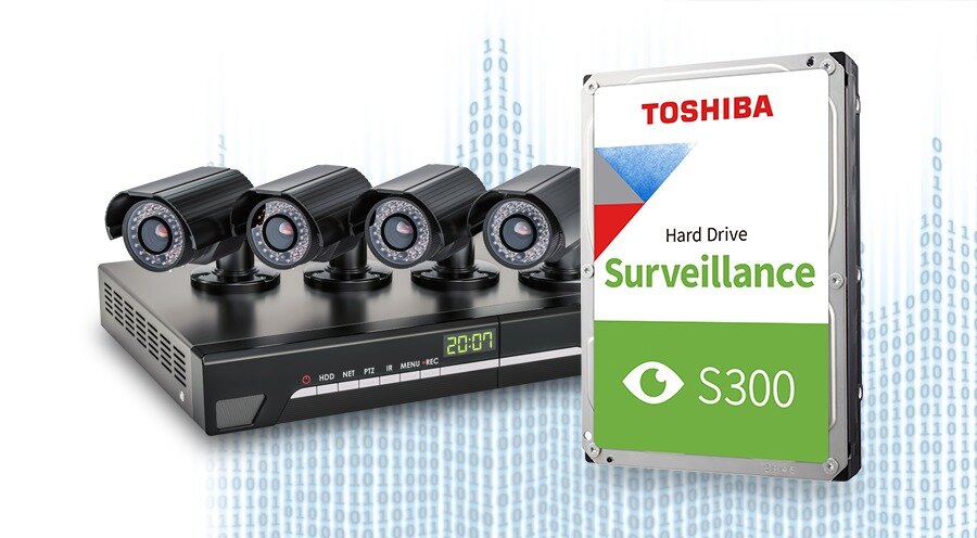 Dysk Toshiba S300 1TB HDWV110UZSVA dysk na tle sprzętu to monitoringu