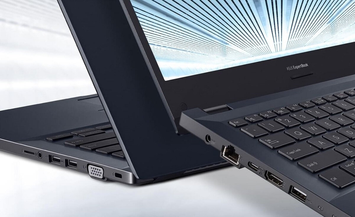Laptop Asus ExpertBook P2 2451FA EB0117 Core i5 porty