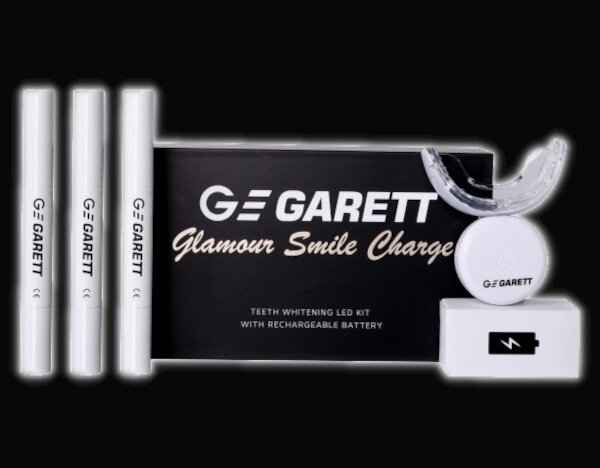 Lampa do wybielania zębów Garett Glamour Smile Charge przedstawiona zawartość zestawu