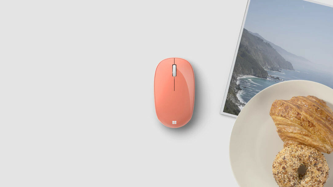 Mysz Microsoft Value Mouse Bluetooth® mysz podczas pracy