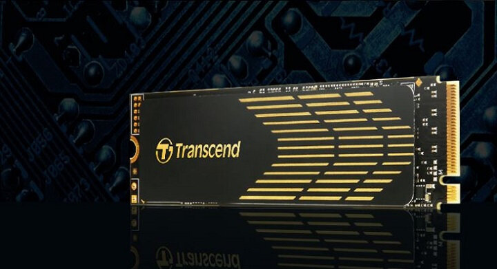 Dysk SSD Transcend MTE240S 500GB M.2 TS500GMTE240S dysk w poziomie na ciemnym tle