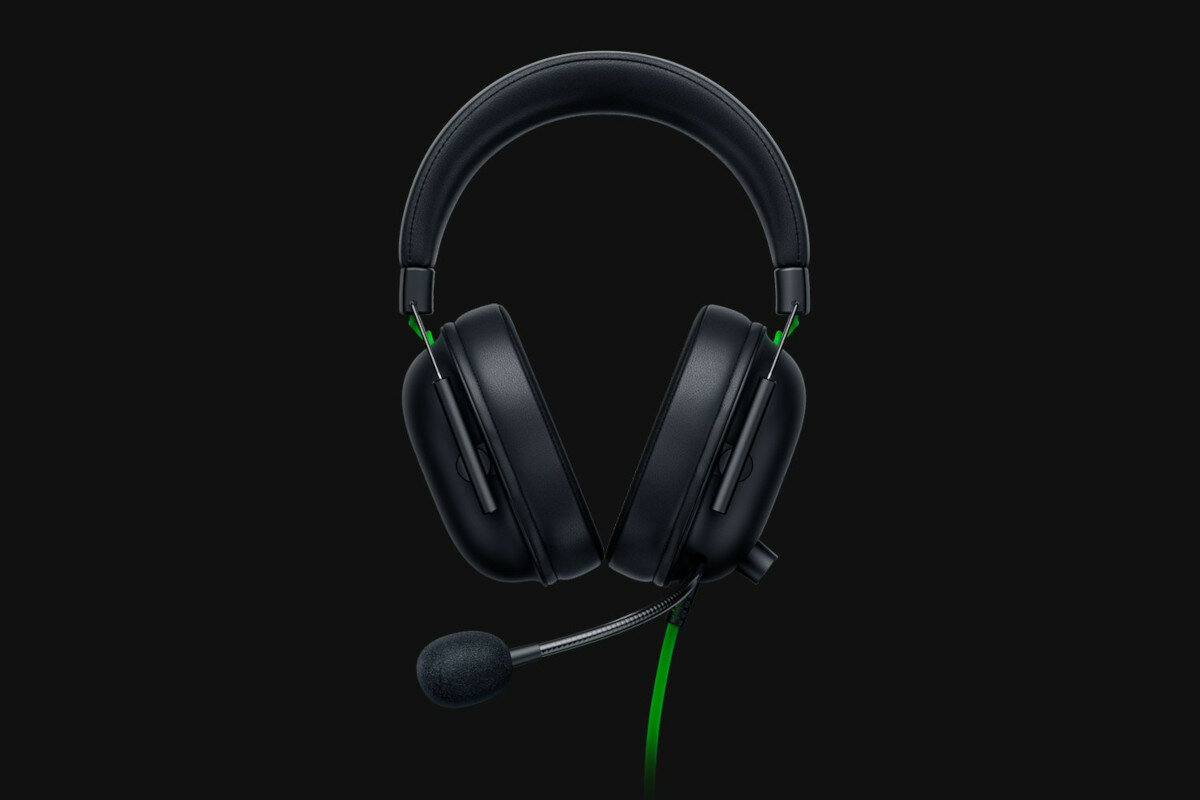 Słuchawki Razer Blackshark V2 X bok słuchawek