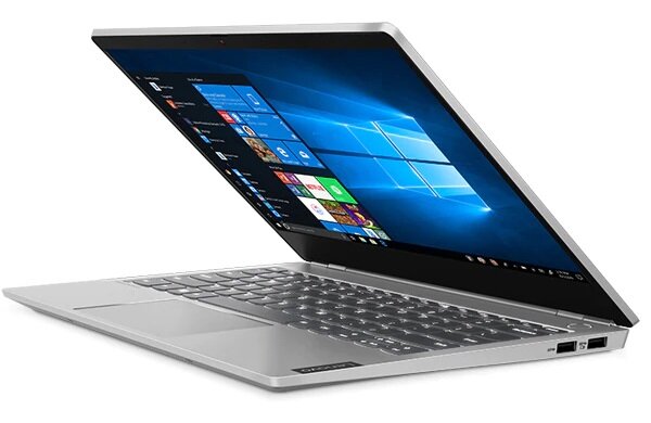 Laptop Lenovo ThinkBook 13s widok z prawego boku na przymknięty laptop