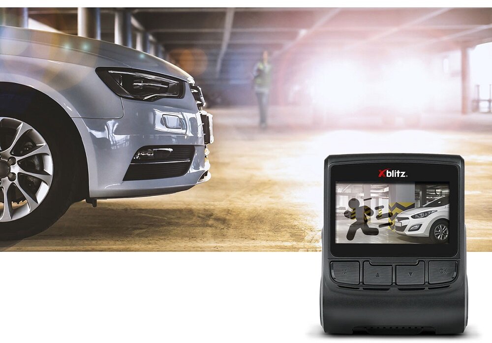 Wideorejestrator Xblitz S5 Duo widok na kawałek samochodu na parkingu oraz na ekran wideorejestratora z wizualizacją detekcji ruchu