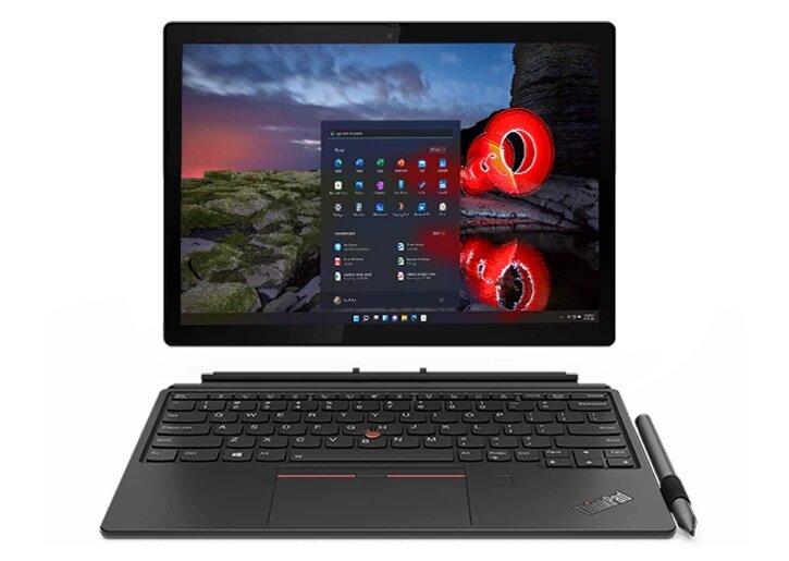 Tablet Lenovo ThinkPad X12 Detachable 20UW000EPB widok na tablet z klawiaturą od frontu