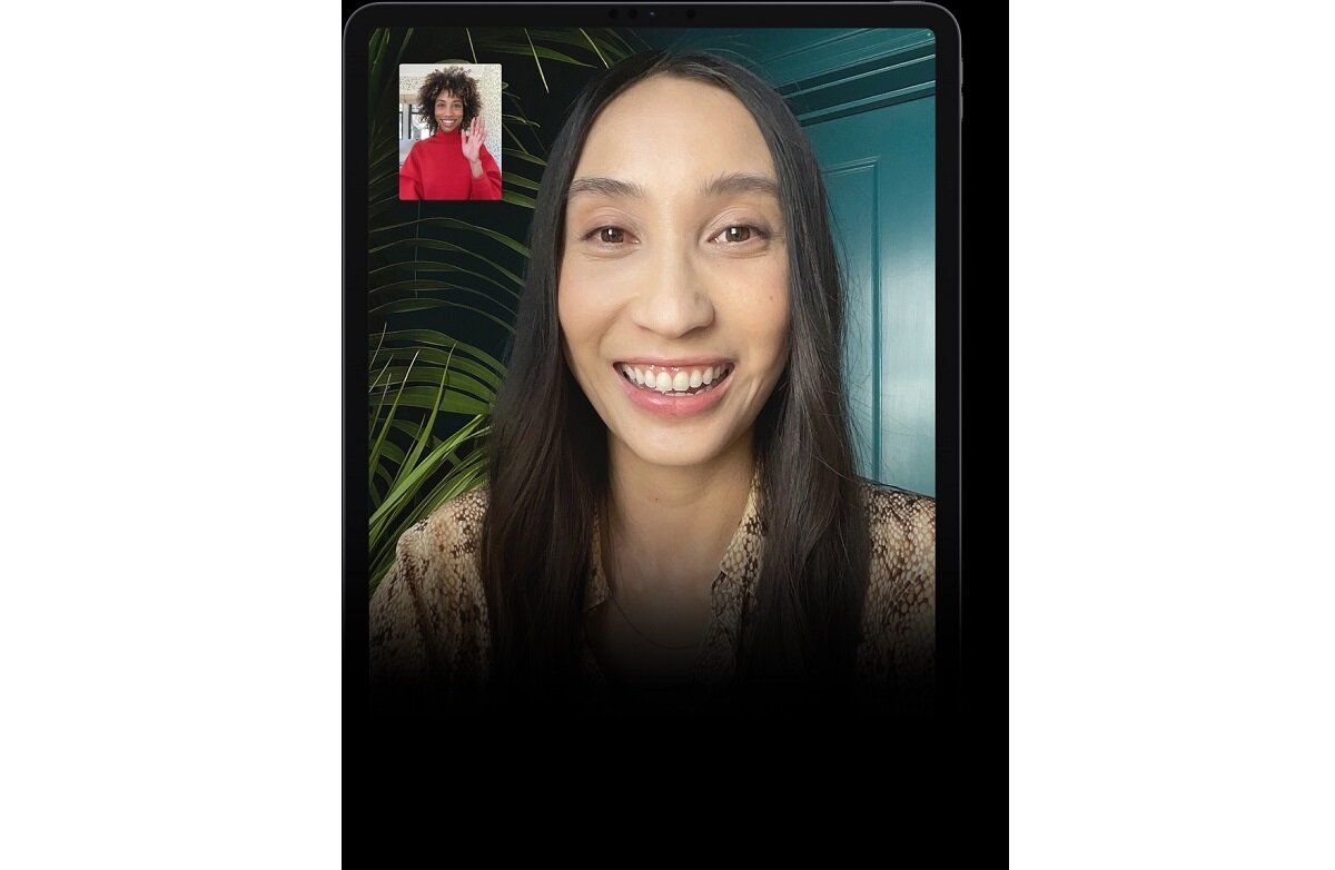 Tablet Apple iPad Pro 11 widok na rozmowę przez kamerę w iPadzie