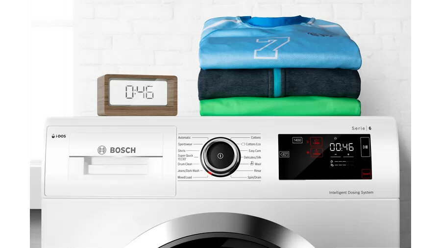 Pralka Bosch WIW28541EU funkcja SpeedPerfect ubrania i zegar na pralce