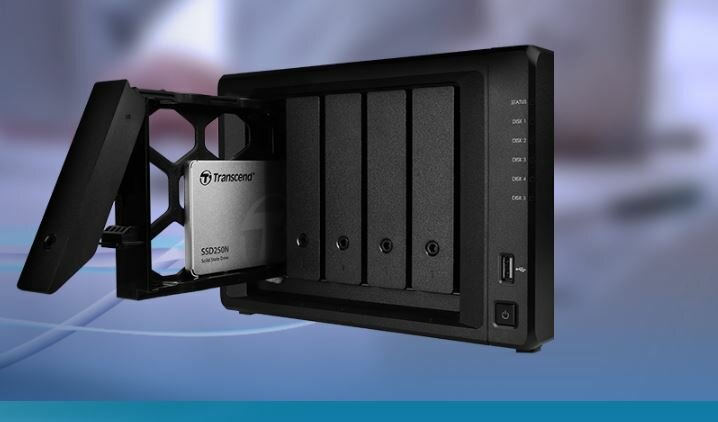 Dysk SSD Transcend SSD250N TS2TSSD250N  dysk od lewej w szufladzie