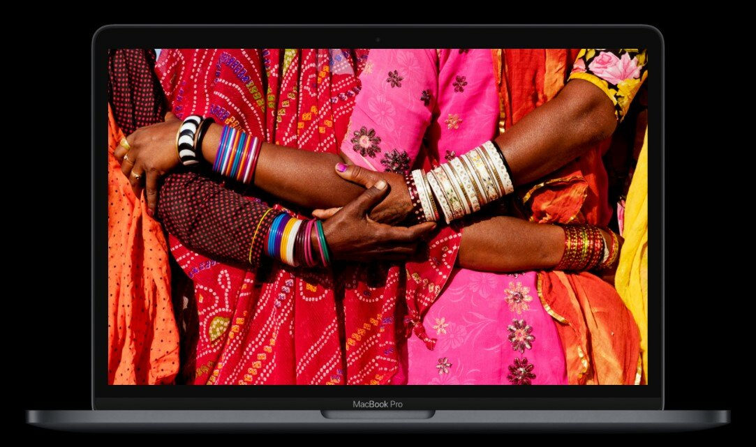 Laptop Apple MacBook Pro MYD82ZE/A/R1 16/256GB wyświetlacz Retina