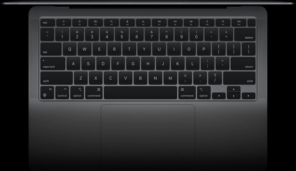 Laptop Apple Macbook Air 13,3 MGNA3ZE/A/R1 Apple M1 512GB Srebrny widok od góry na klawiaturę