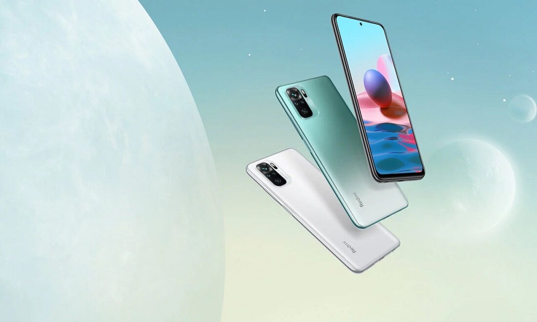 Smartfon Xiaomi Redmi Note 10 4/128GB Onyx Grey telefony pokazane w różnych wersjach kolorystycznych od przodu i tyłu  