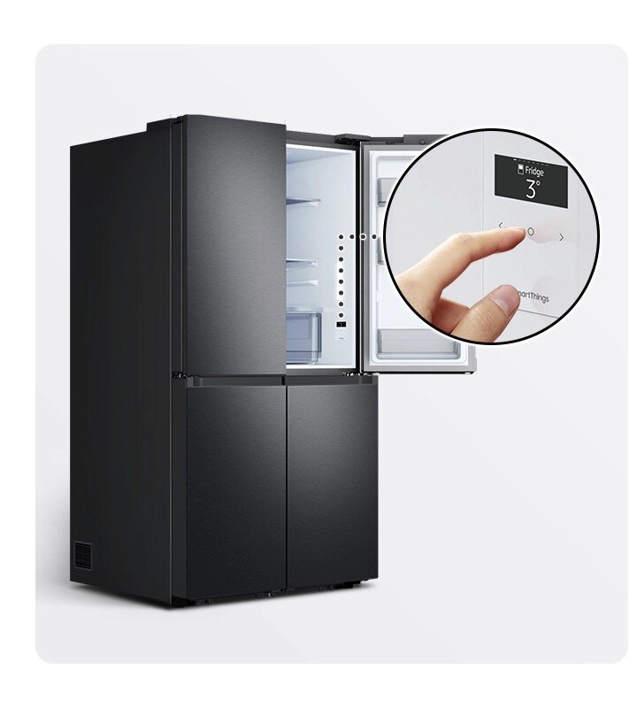 Chłodziarko-zamrażarka Samsung RF65A967FB1 Multidoor, Technologia Triple Cooling™, 647 l grafitowa stal widok na panel sterowania