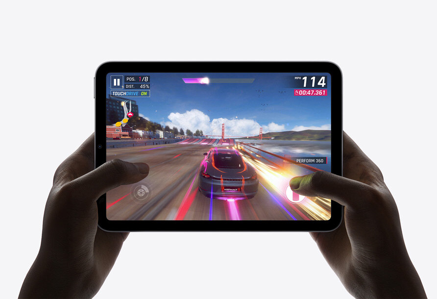 iPad mini 8,3 Wi-Fi + Cellular 64GB Pink włączona gra