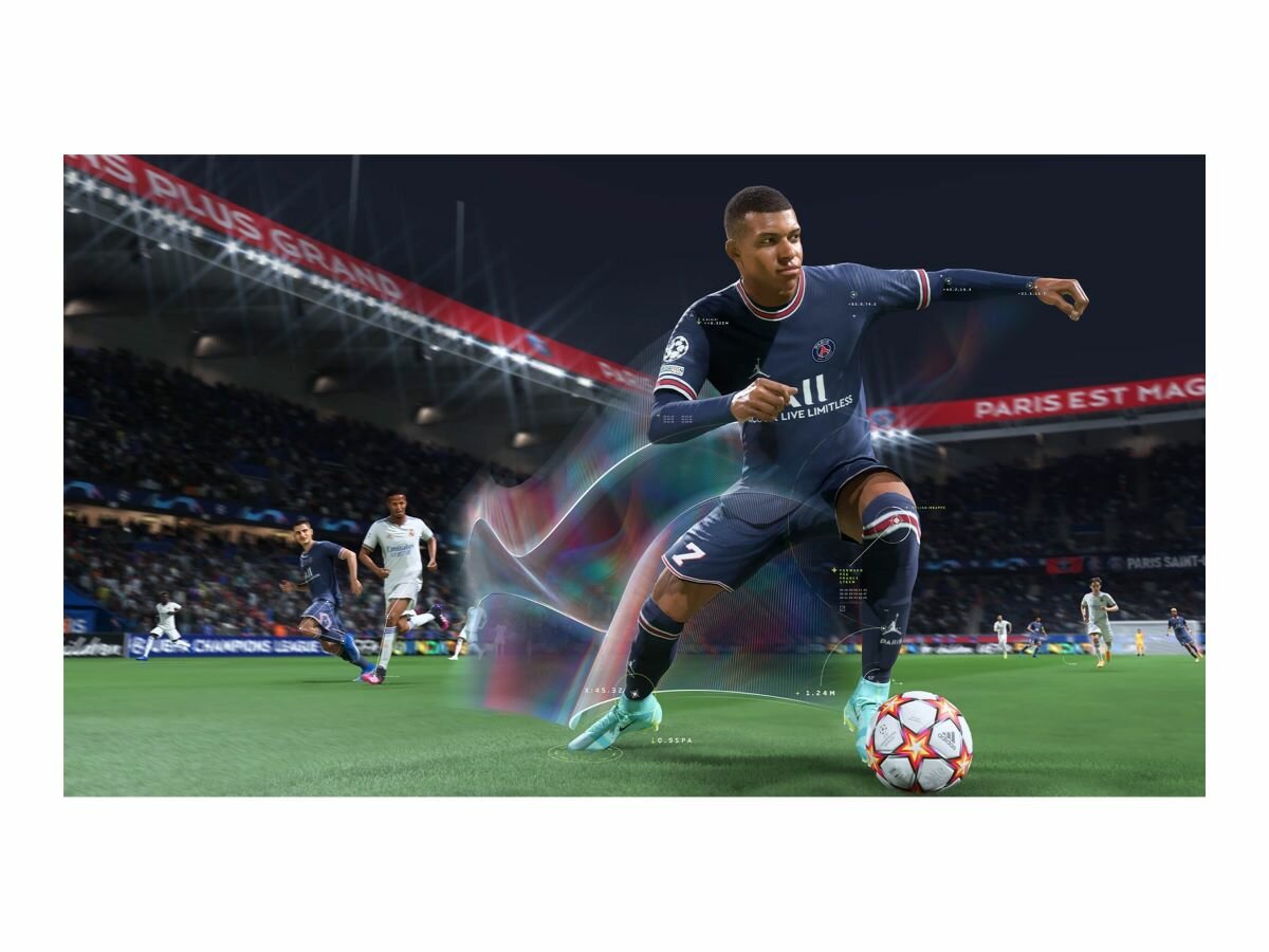  Gra Electronic Arts FIFA 22 scena z gry, zawodnik z piłką