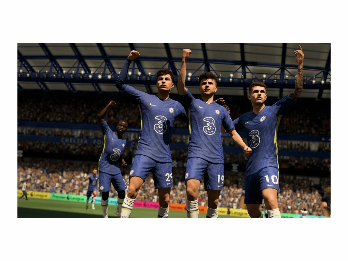  Gra Electronic Arts FIFA 22 scena z gry, radość zawodników