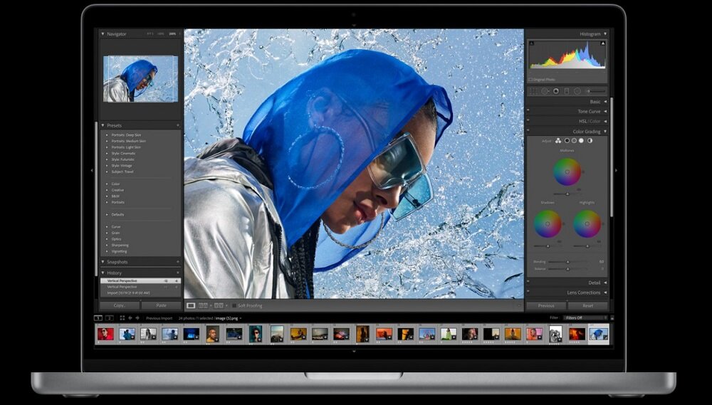 Laptop Apple MacBook Pro MKGT3ZE/A widok na laptopa od frontu