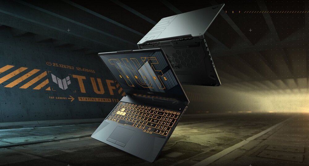 Laptop Asus TUF Gaming FX506 FX506HCB-HN161W widok na ekran i klawiaturę oraz klapę laptopa pod skosem