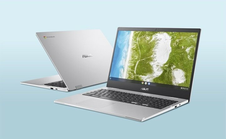 Laptop ASUS Chromebook CX1 CX1500 CX1500CKA-EJ0061 widok na ekran laptopa oraz na plecki pod skosem w lewo